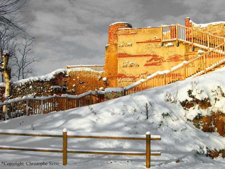 Sous Le Chateau Montaut  Екстер'єр фото